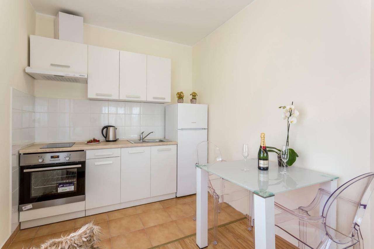 Mise Luxury Apartments Kaštela Kültér fotó