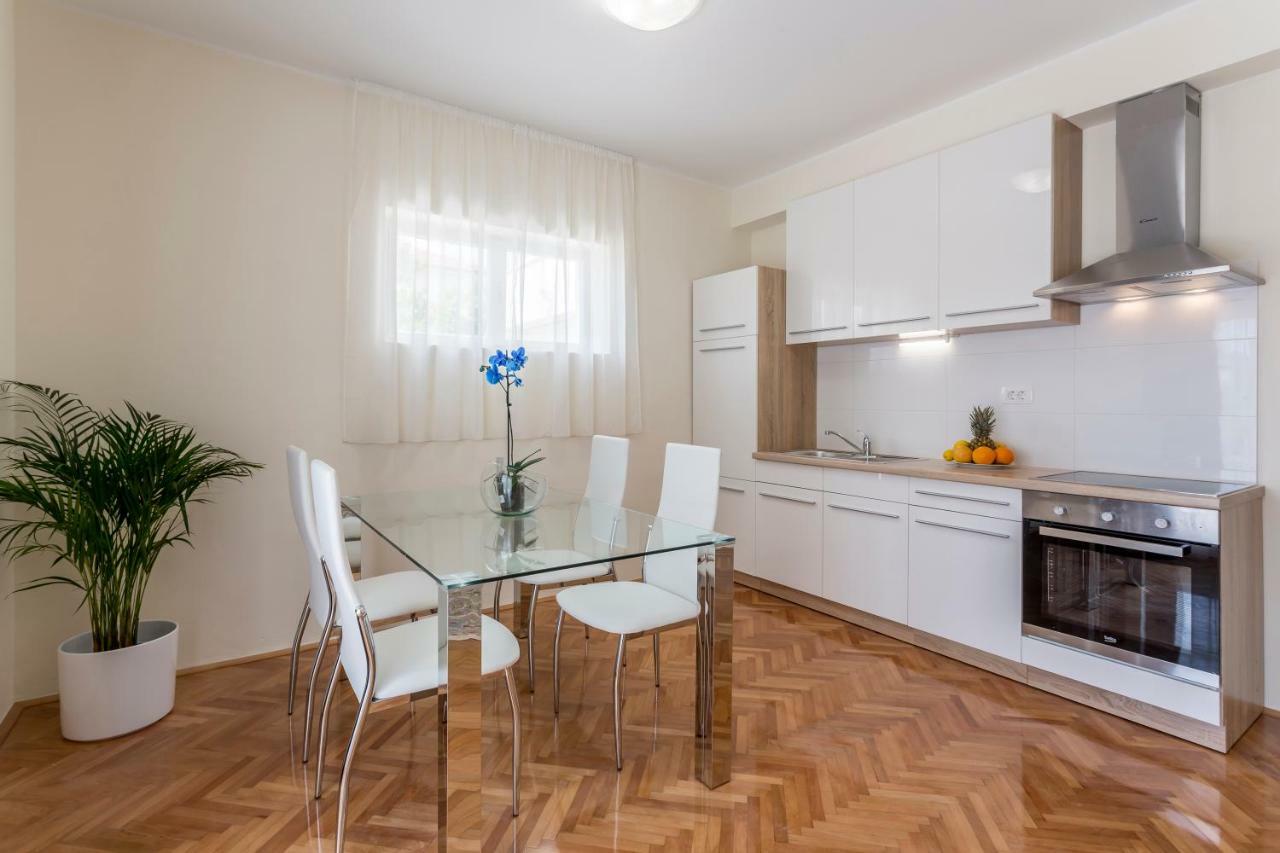 Mise Luxury Apartments Kaštela Kültér fotó