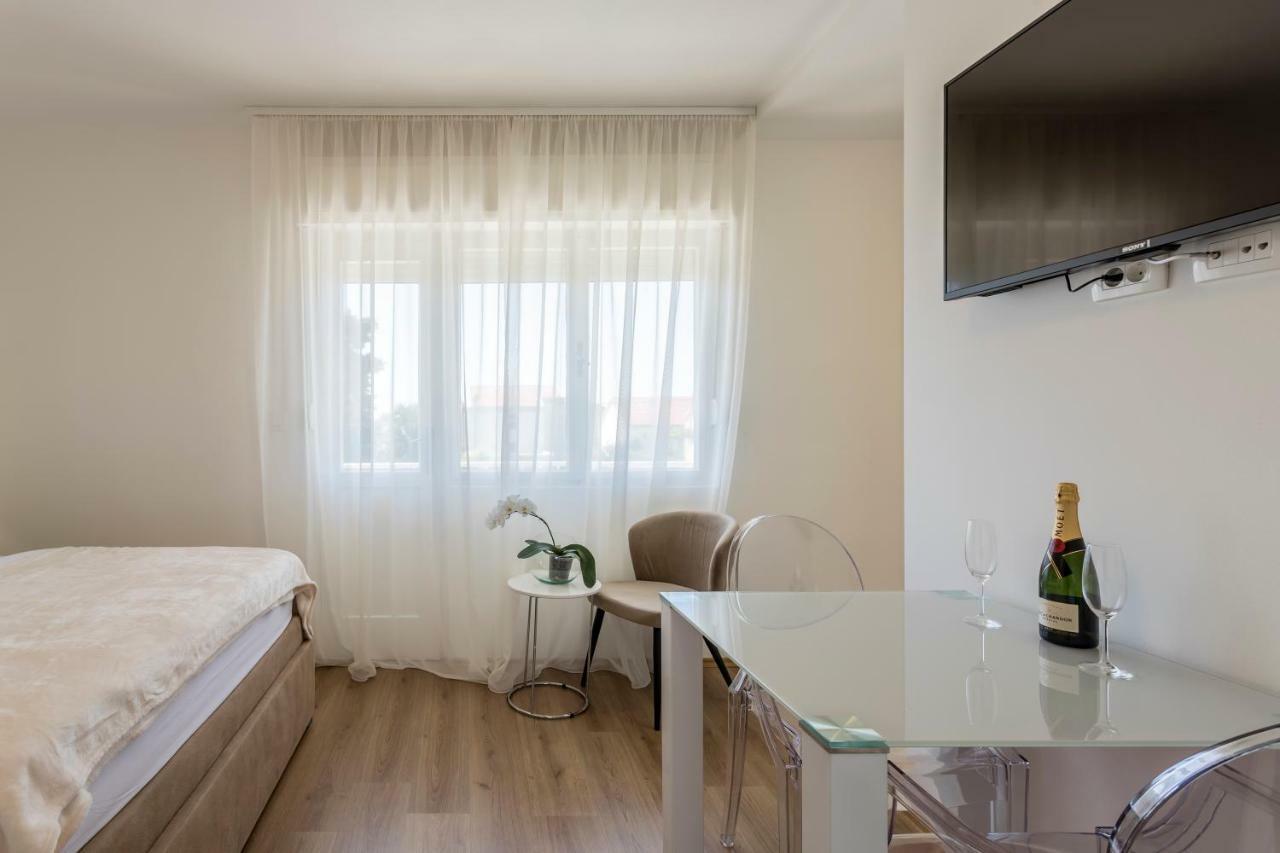 Mise Luxury Apartments Kaštela Kültér fotó