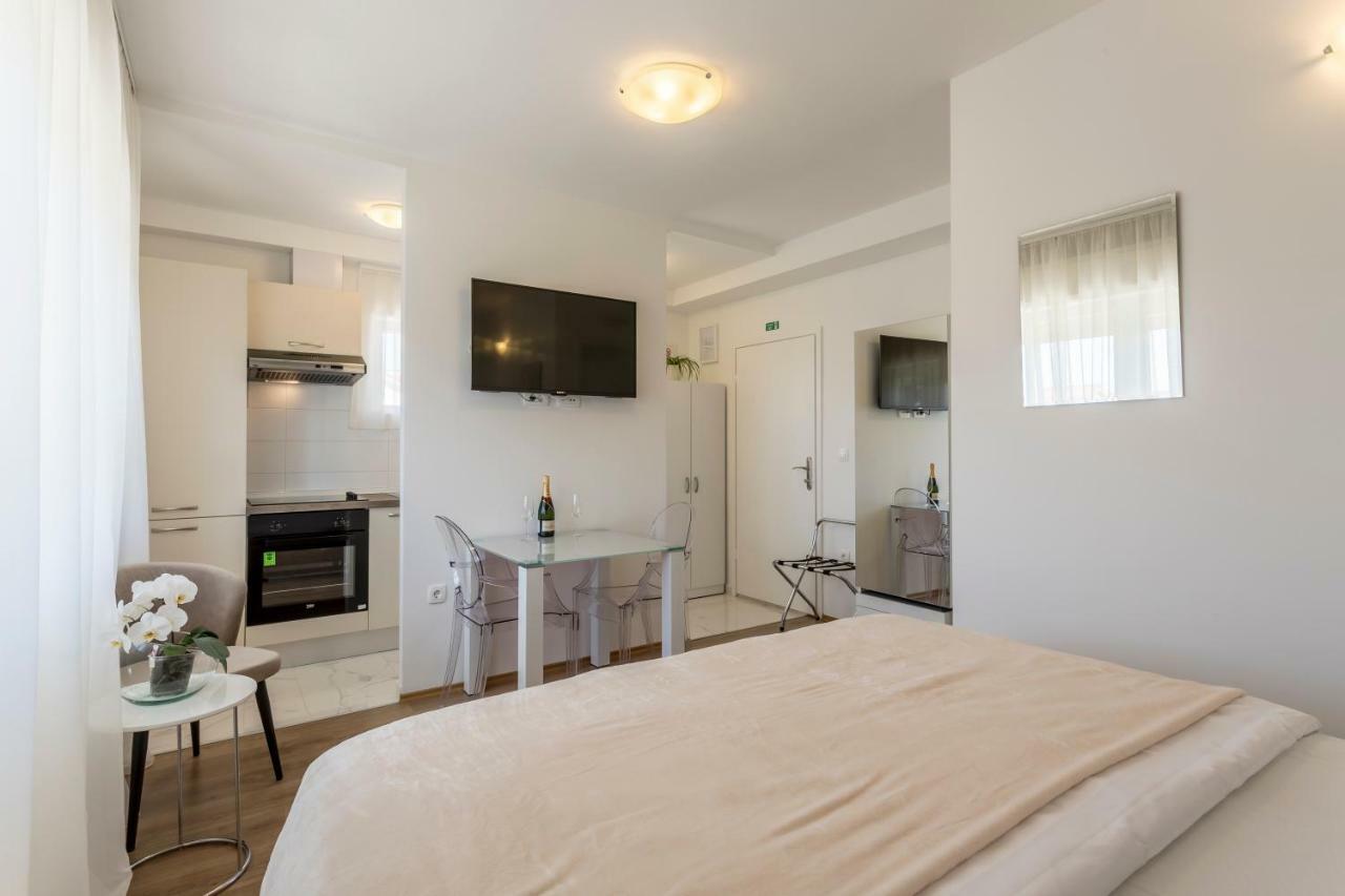 Mise Luxury Apartments Kaštela Kültér fotó